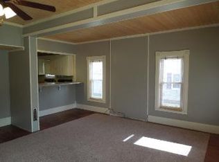 16 Morgan Rd, Galva, IL 61434