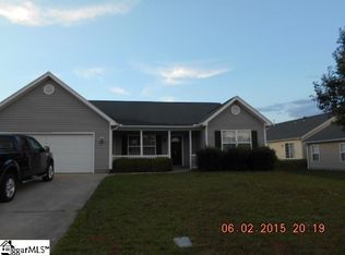 4 Muirfield Ct, Simpsonville, SC 29681