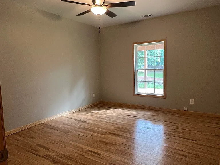 1014 Plowshare Rd — Photo 6
