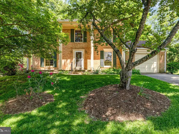 705 Upham Pl NW, Vienna, VA 22180