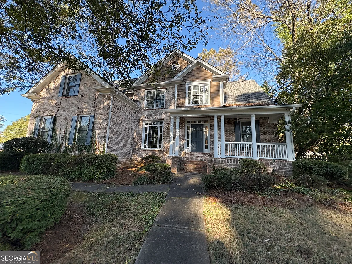 Building Photo - 1736 Brockett Rd