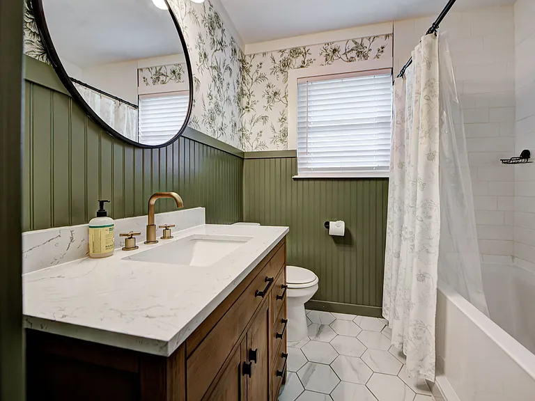 721 Vicksburg Ave — Photo 6