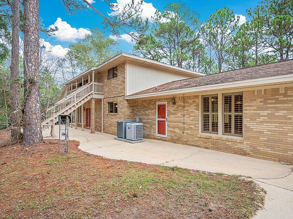 5th image of 6070 Dogwood Dr W