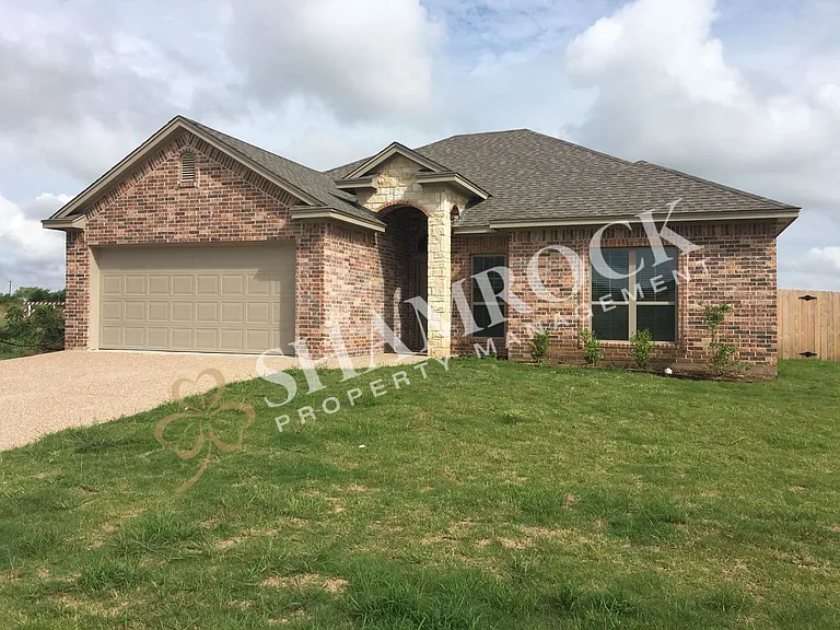5405 Copper Mountain — Photo 1