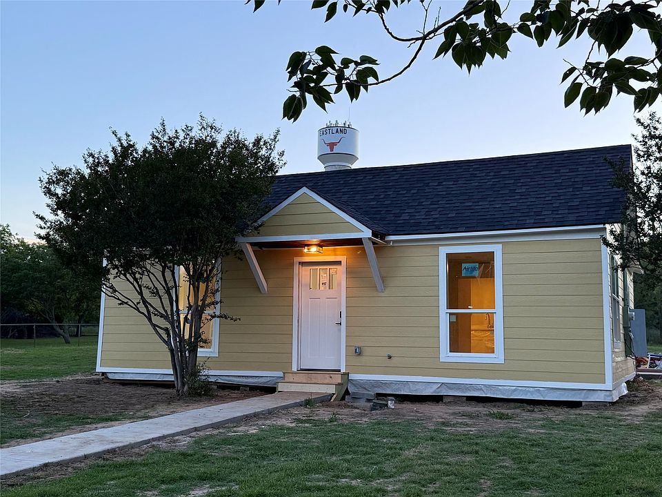 1st image of 501 S Madera St
