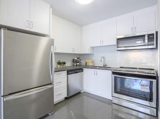90, 92 James St., Toronto, ON M8W 1L6
