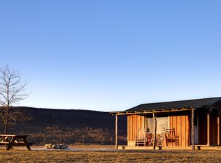 333 New Bethel Church Rd, Kempton, PA 19529