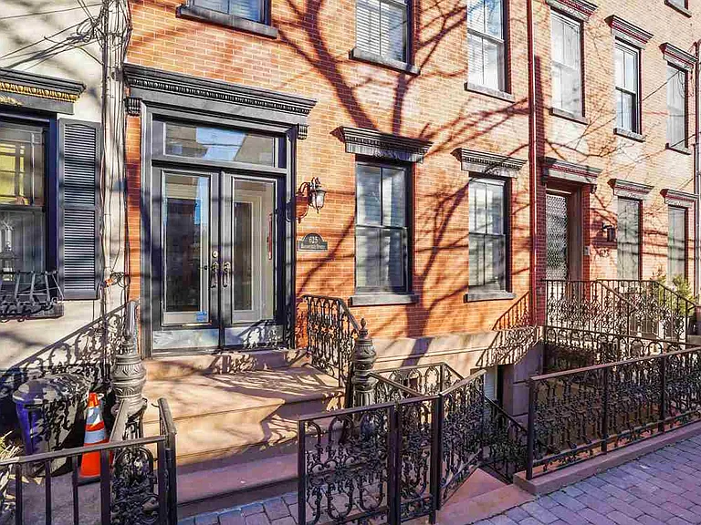 625 Bloomfield St #3 — Photo 13