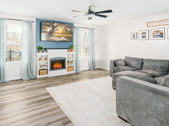4th image of 13 Sequoia Pl