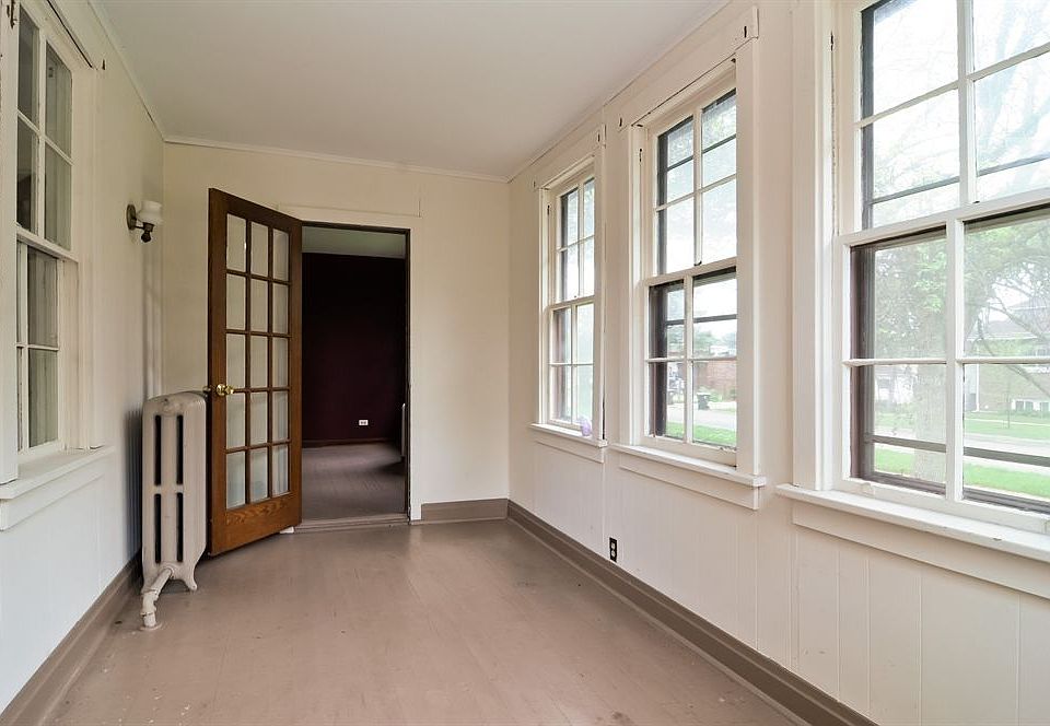 221 S Evergreen Ave Arlington Heights IL Zillow