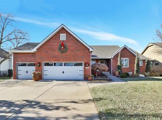 1139 N Bracken St, Wichita, KS 67206