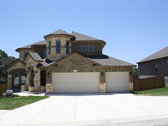 2nd image of 3582 King Terrace