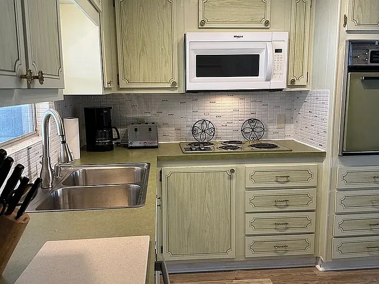 195 Spanish Lakes Dr — Photo 6