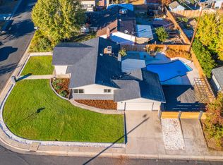 6753 Southgate Dr, Redding, CA 96001