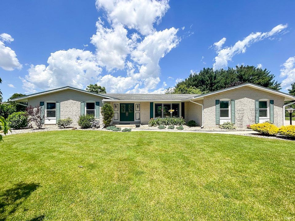1st image of 21071 Rebecca Ln