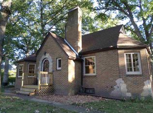 2303 26th St, Rock Island, IL