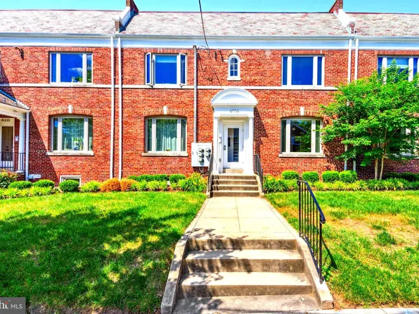 4004 8th St NE APT 2, Washington, DC 20017