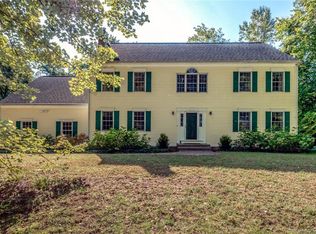 149 Dennison Rd, Westbrook, CT 06498