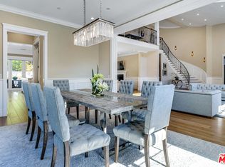 19633 Wells Dr, Tarzana, CA 91356