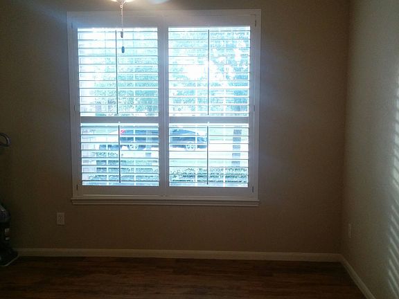 4th image of 6607 Blue Hollow Ln