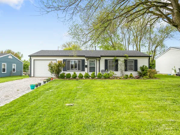 41 North Dr, Mooresville, IN 46158