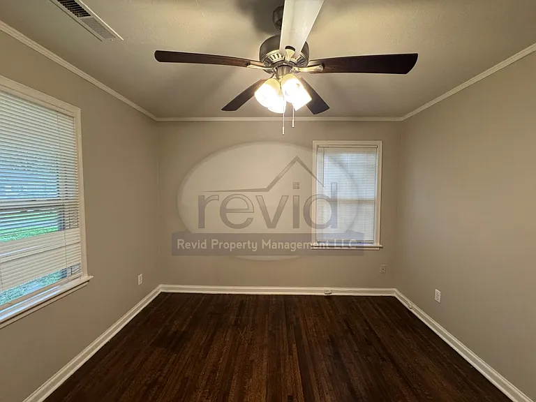 4572 Verne Rd — Photo 9