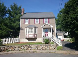 15 Boxford Ter, West Roxbury, MA 02132