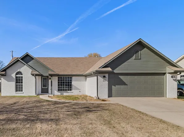 314 Lincoln Ave, Muscle Shoals, AL 35661