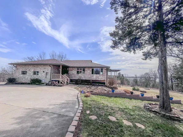 22811 Sunset View Road, Wheatland, MO 65779