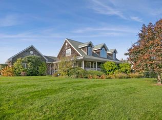 6 Millfarm Ln, Southampton, NY 11968