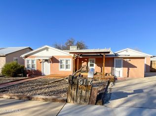 917 N Allen Ave, Farmington, NM 87401