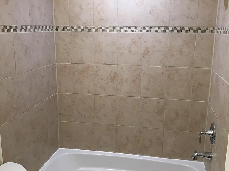 2401 Grange Hall Ct — Photo 12