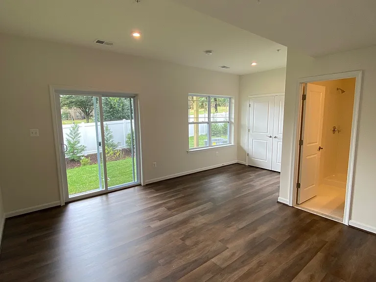 225 Jenkins Way Gln — Photo 15