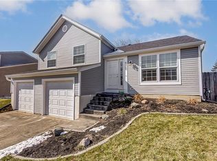 6409 Copper Pheasant Dr, Dayton, OH 45424