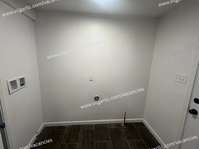4385 Taney St — Photo 12
