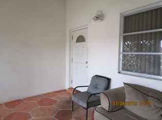 6590 NW 21st Ct, Sunrise, FL 33313