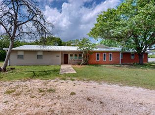 6625 Conveyor Dr, Cleburne, TX 76031