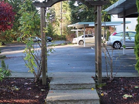 2nd image of 4724 97th Avenue W