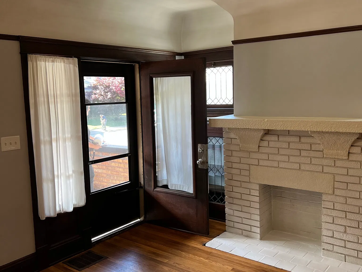 14626 - 14628 Leonard Ave. Lakewood — Photo 3