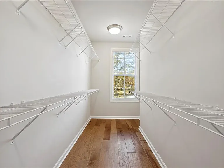 410 Townly Ct — Photo 19