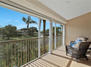 6230 Reserve Cir APT 703, Naples, FL 34119