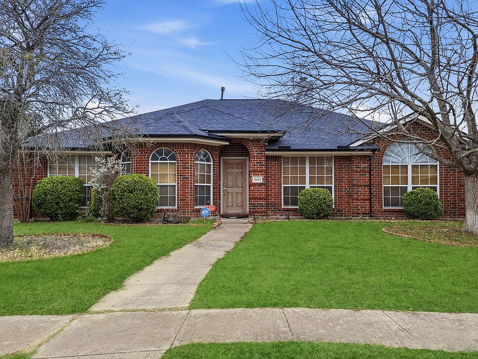 1st image of 1505 High Country Ln