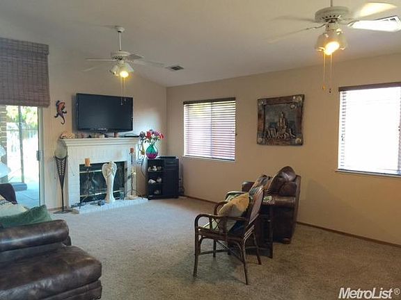 4th image of 6043 Don Ave