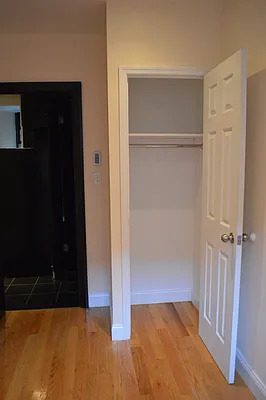 Rented by CoSo Apartments | media 30