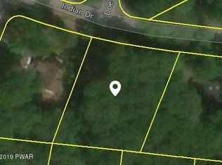 134 Indian Dr, Greentown, PA 18426