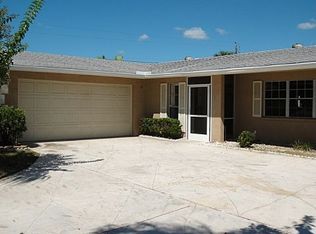 3647 Emily Ln, Sarasota, FL 34238