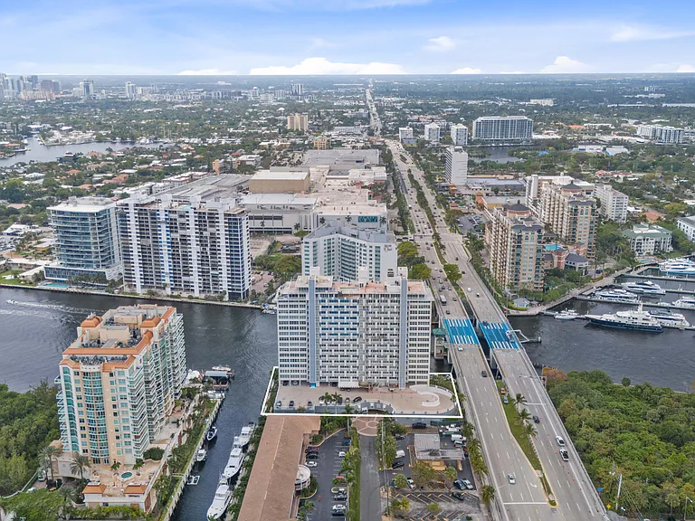 2800 E Sunrise Blvd #19D — Photo 38