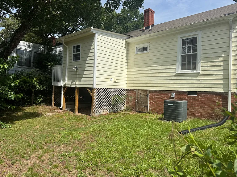 1803 Bivins St — Photo 8