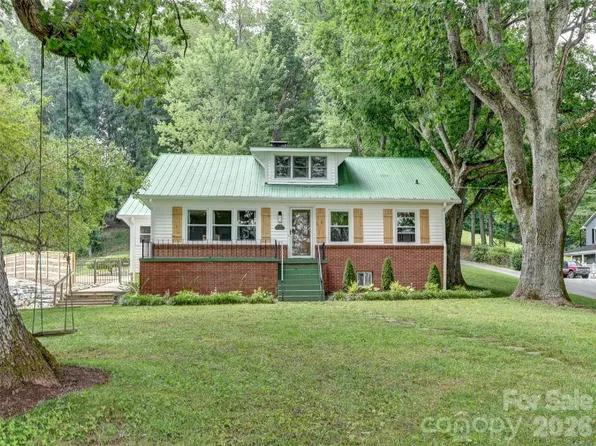 1110 Queentown Rd, Canton, NC 28716