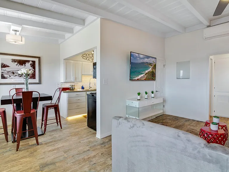 119 Avenida San Pablo #B — Photo 14